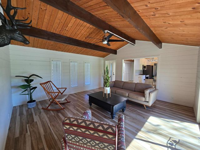 11799 Lake Wildwood Dr, Penn Valley, CA 95946