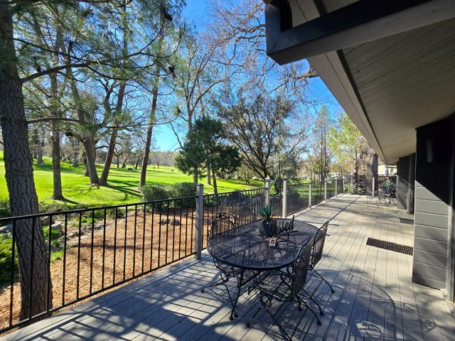 11799 Lake Wildwood Dr, Penn Valley, CA 95946