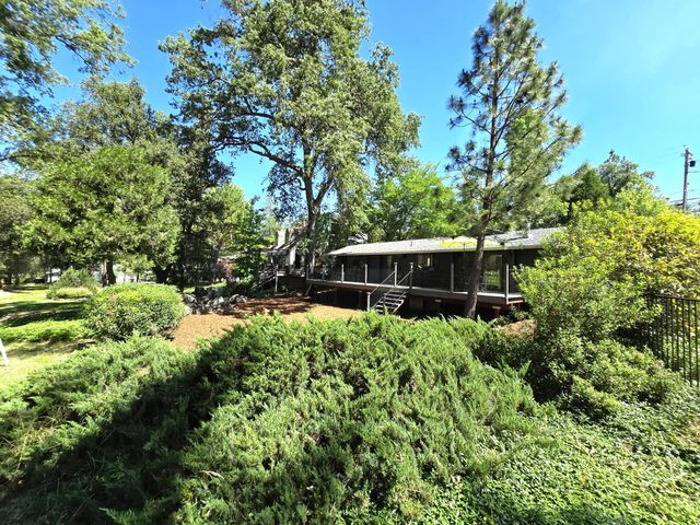 11799 Lake Wildwood Dr, Penn Valley, CA 95946