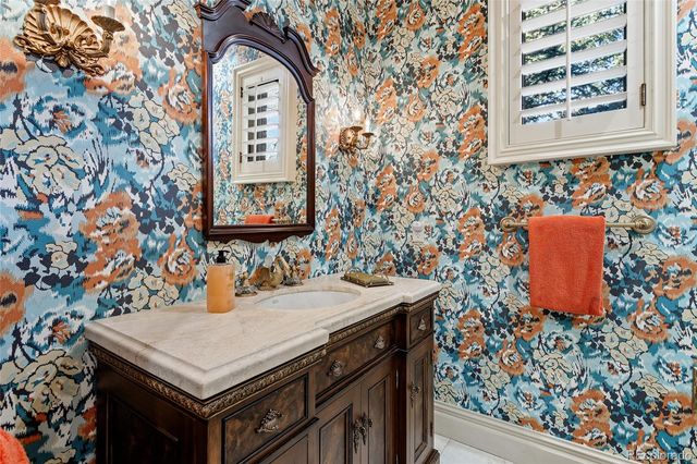 18 Glenmoor Circle, Cherry Hills Village, CO 80113