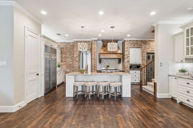 2601 Sir Castor Court, Lewisville, TX 75056