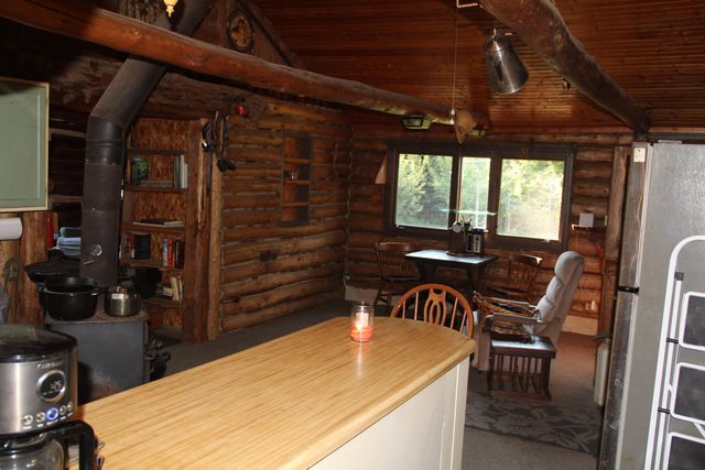 568 E Burke Circle, Cherry Valley Twp, MI 49304