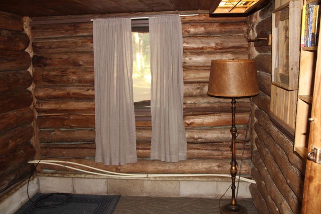 568 E Burke Circle, Cherry Valley Twp, MI 49304