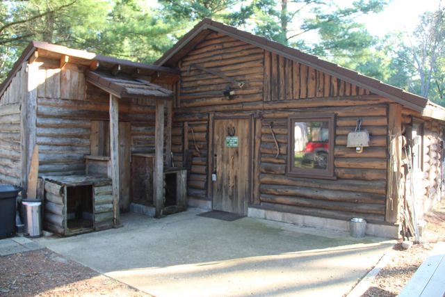 568 E Burke Circle, Cherry Valley Twp, MI 49304