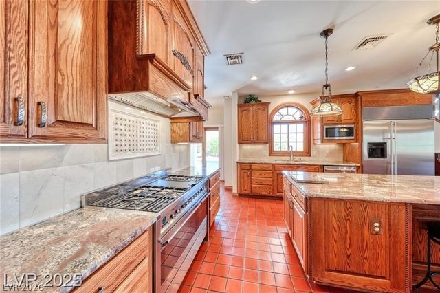220 Hallett Cove, Boulder City, NV 89005