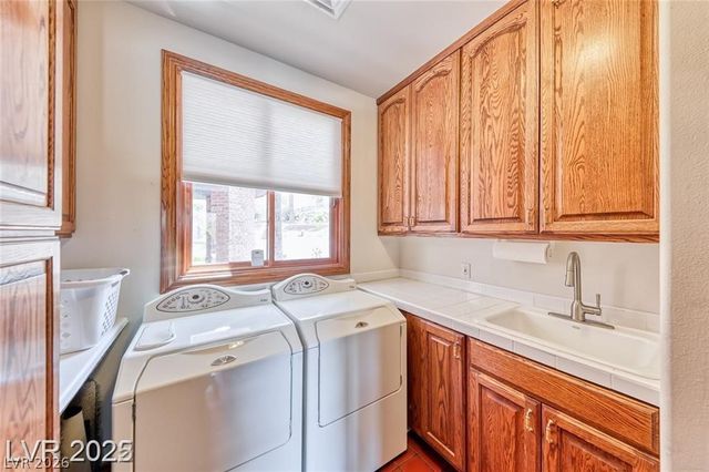 220 Hallett Cove, Boulder City, NV 89005