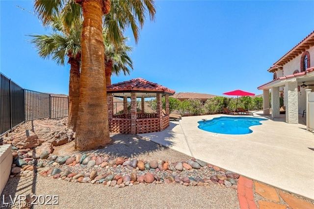 220 Hallett Cove, Boulder City, NV 89005