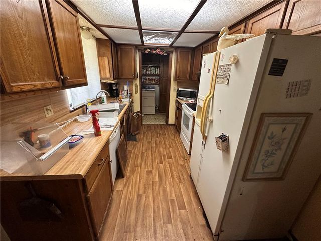 9505 Weeping Willow Way, Edmond, OK 73034