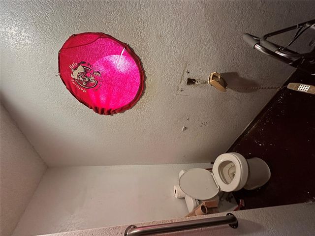 9505 Weeping Willow Way, Edmond, OK 73034