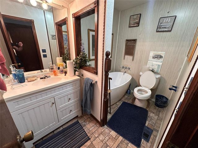 9505 Weeping Willow Way, Edmond, OK 73034