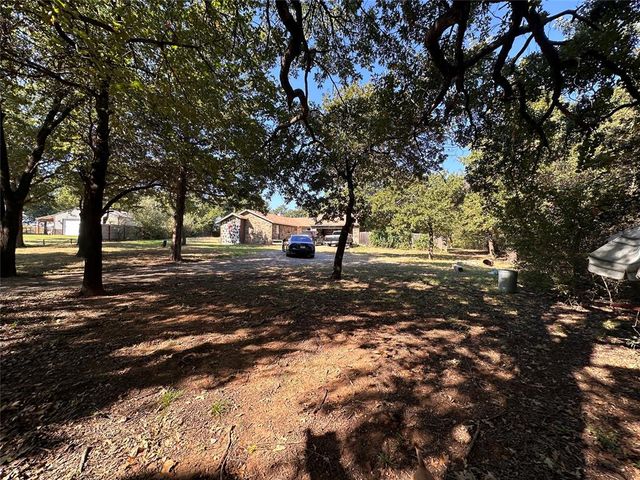 9505 Weeping Willow Way, Edmond, OK 73034