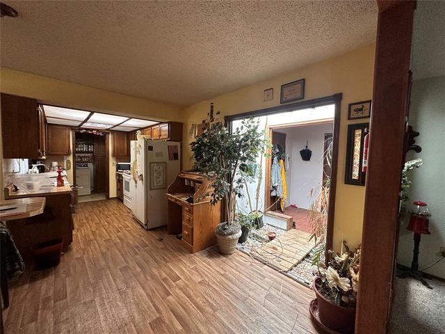 9505 Weeping Willow Way, Edmond, OK 73034