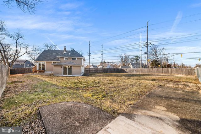 400 JEFFERSON CT, Glendora, NJ 08029