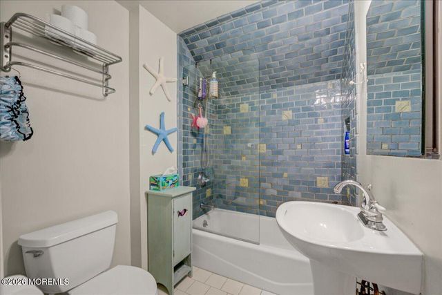 89 Campbell Street, Red Bank, NJ 07701