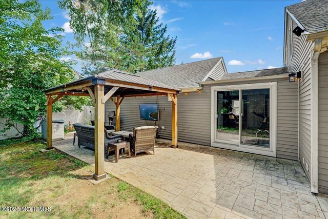 89 Campbell Street, Red Bank, NJ 07701