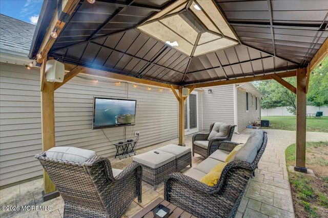 89 Campbell Street, Red Bank, NJ 07701