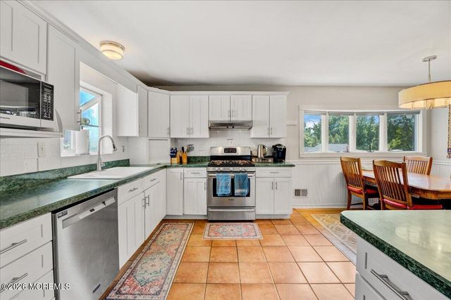 89 Campbell Street, Red Bank, NJ 07701