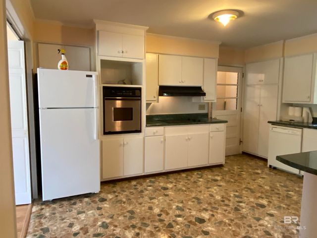 106 Terry Drive, Brewton, AL 36426