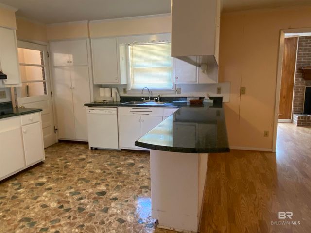 106 Terry Drive, Brewton, AL 36426