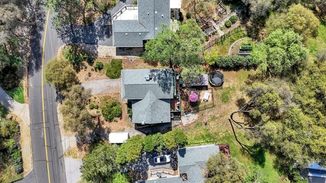 23944 Oakmont Way, Auburn, CA 95602