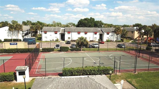 4269 S SEMORAN BOULEVARD 17, Orlando, FL 32822