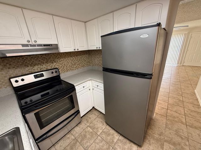 4269 S SEMORAN BOULEVARD 17, Orlando, FL 32822