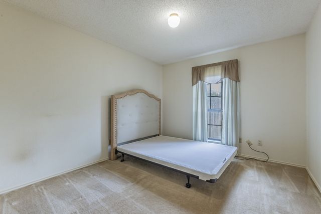 9900 Oak Ridge Circle, Woodway, TX 76712