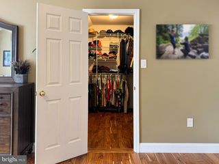 102 HERITAGE CT, Phoenixville, PA 19460