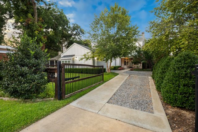 2014 Lakeland Drive, Dallas, TX 75218