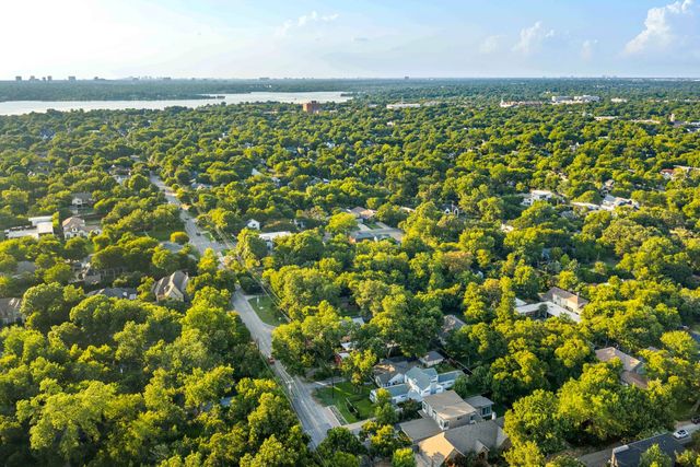 2014 Lakeland Drive, Dallas, TX 75218