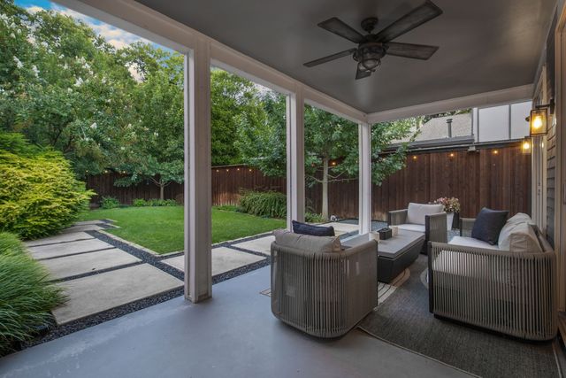 2014 Lakeland Drive, Dallas, TX 75218