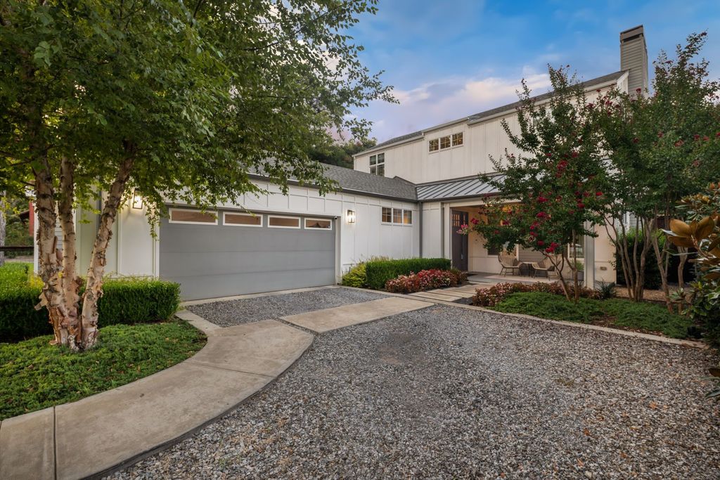 2014 Lakeland Drive, Dallas, TX 75218