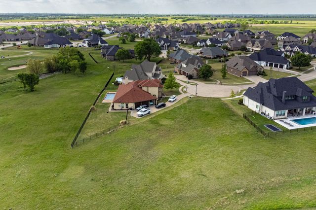 1201 Eagle Glen Pass, Gunter, TX 75058
