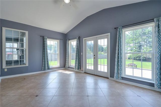 112 Towey Trail, Woodstock, GA 30188