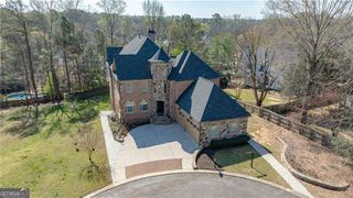 7611 Regency Circle, Atlanta, GA 30350