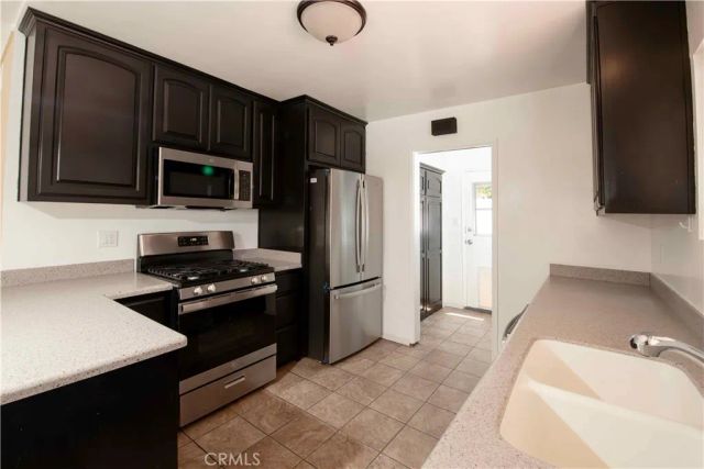 19808 Londelius Street, Northridge, CA 91324