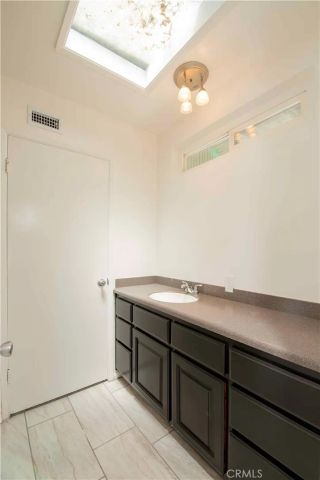 19808 Londelius Street, Northridge, CA 91324