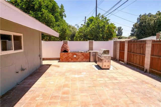 19808 Londelius Street, Northridge, CA 91324