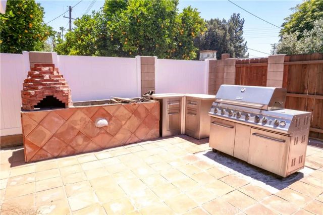 19808 Londelius Street, Northridge, CA 91324