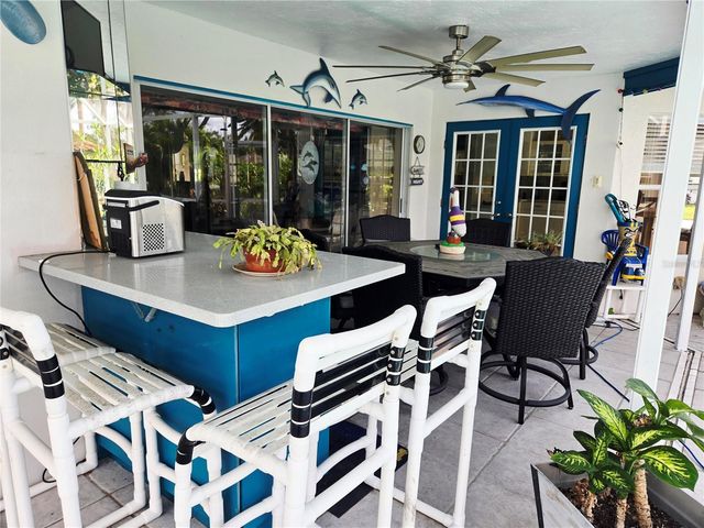 4236 PRO AM AVE E, Bradenton, FL 34203