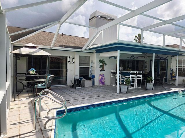 4236 PRO AM AVE E, Bradenton, FL 34203