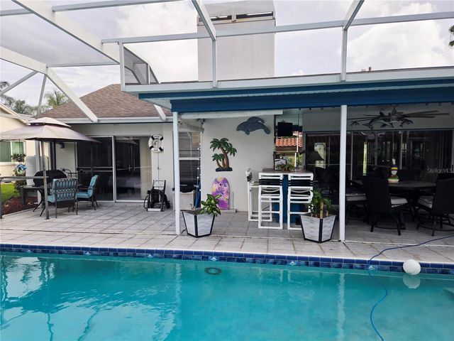 4236 PRO AM AVE E, Bradenton, FL 34203
