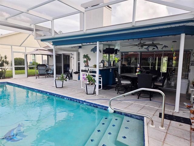 4236 PRO AM AVE E, Bradenton, FL 34203