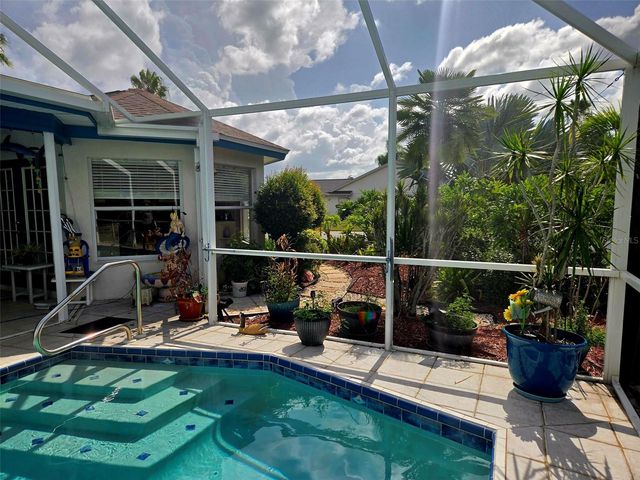 4236 PRO AM AVE E, Bradenton, FL 34203