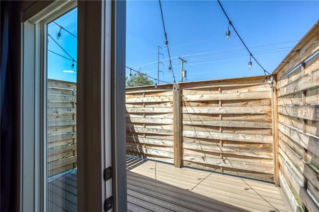 4334 Forest Avenue, Kansas City, MO 64110