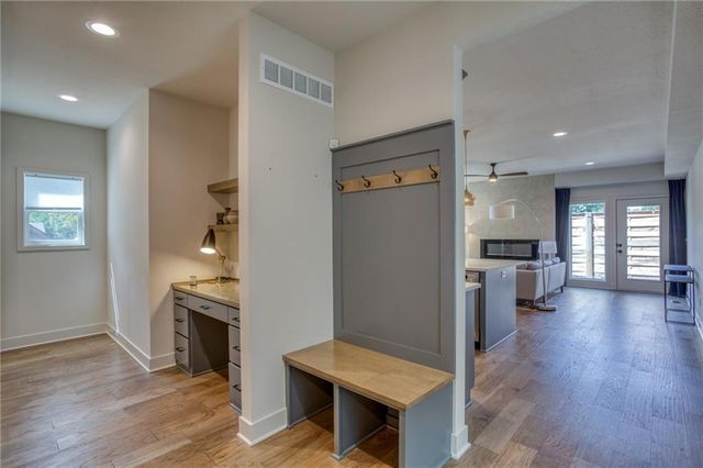 4334 Forest Avenue, Kansas City, MO 64110