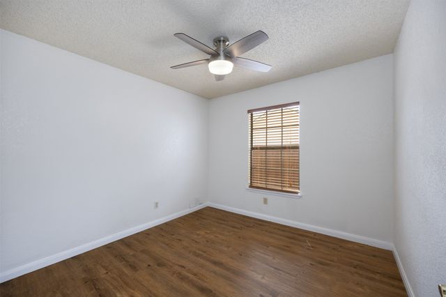 4504 Keys Drive, The Colony, TX 75056