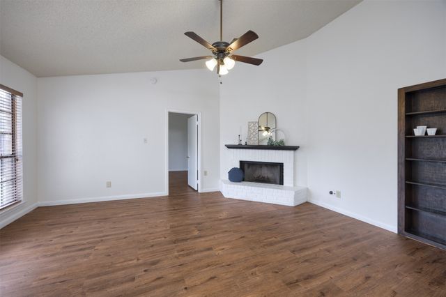 4504 Keys Drive, The Colony, TX 75056