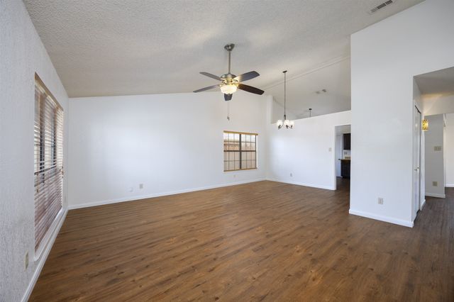 4504 Keys Drive, The Colony, TX 75056