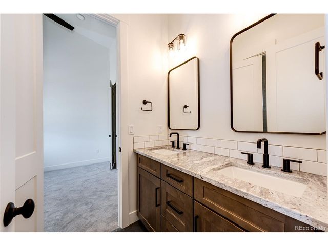 65960 E Evans Pl, Byers, CO 80103